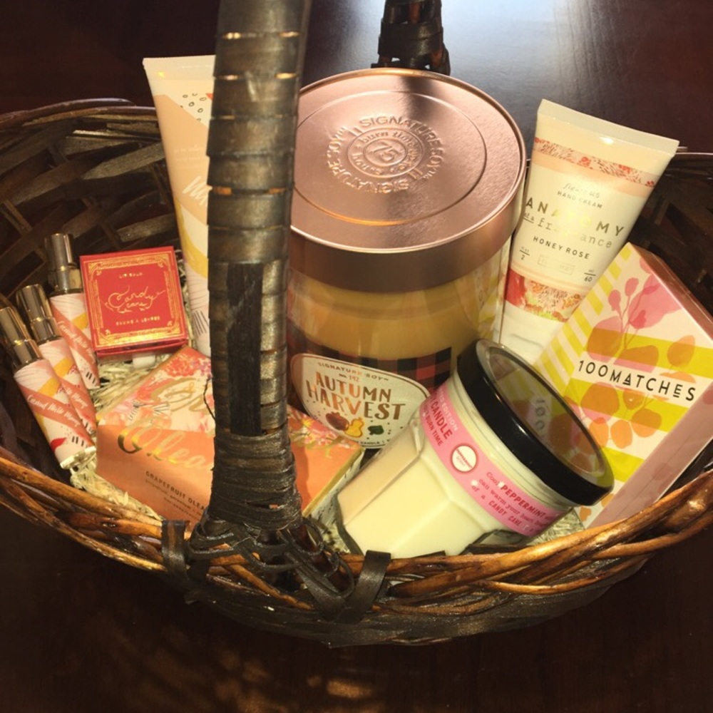 Gift Baskets - Picture 2 of 3
